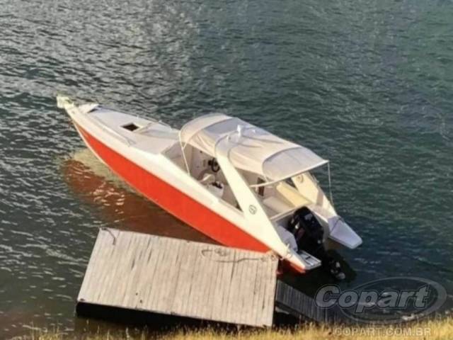 2014 Magnun LANCHA MOTORBOAT ESSENCE 29 PES 