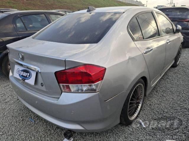 2010 HONDA CITY 