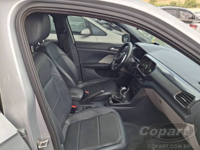 2023 VOLKSWAGEN T-CROSS 