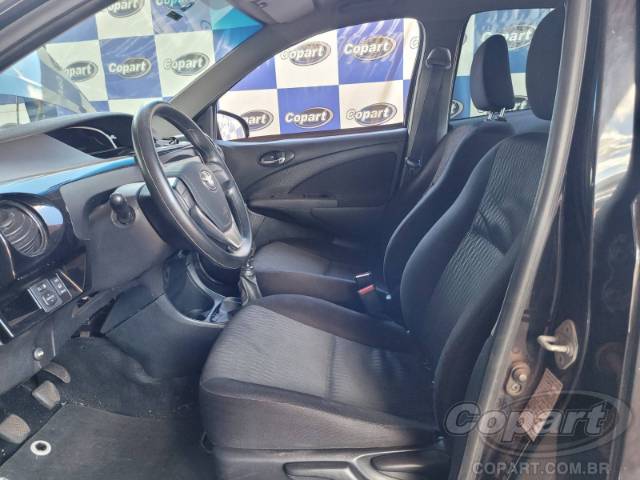 2017 TOYOTA ETIOS SEDA 