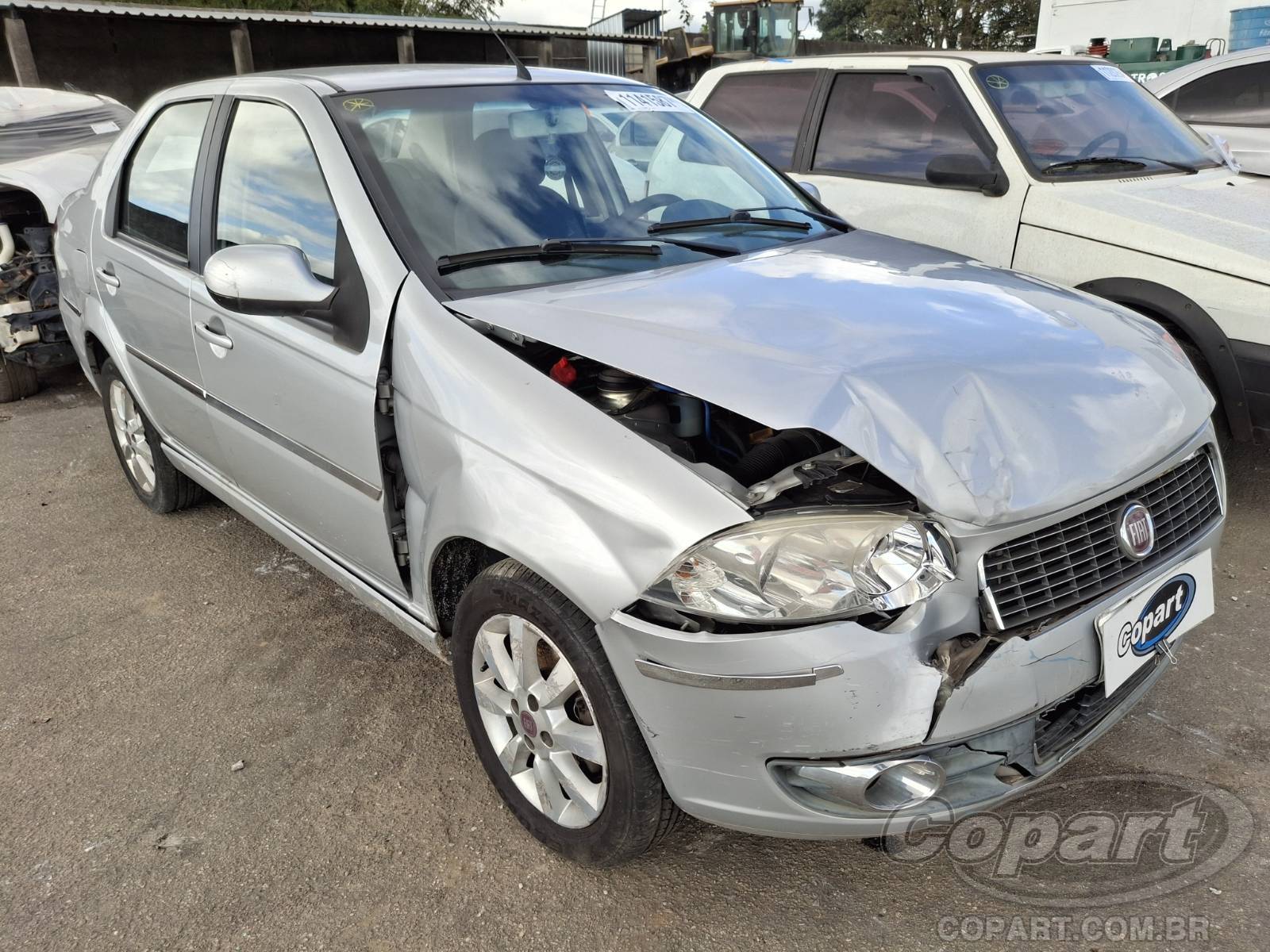 Veículo Fiat Siena FIAT SIENA 2012 Recuperável 2012 em leilão