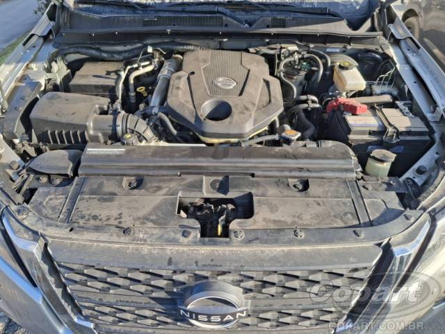 2024 NISSAN FRONTIER CD 