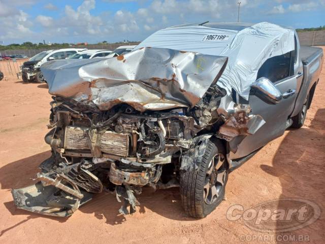 2019 TOYOTA HILUX CD 