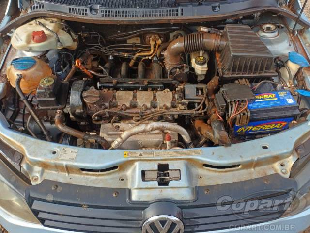 2015 VOLKSWAGEN VOYAGE 