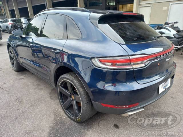 2021 PORSCHE MACAN 