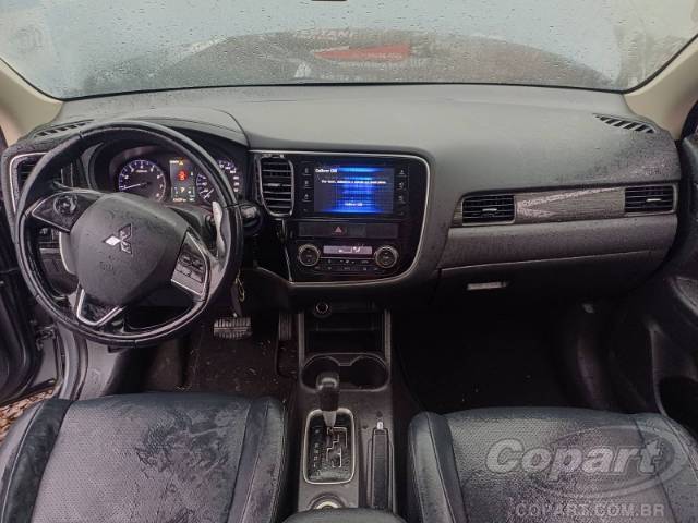 2016 MITSUBISHI OUTLANDER 