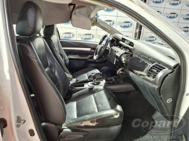 2019 TOYOTA HILUX CD 