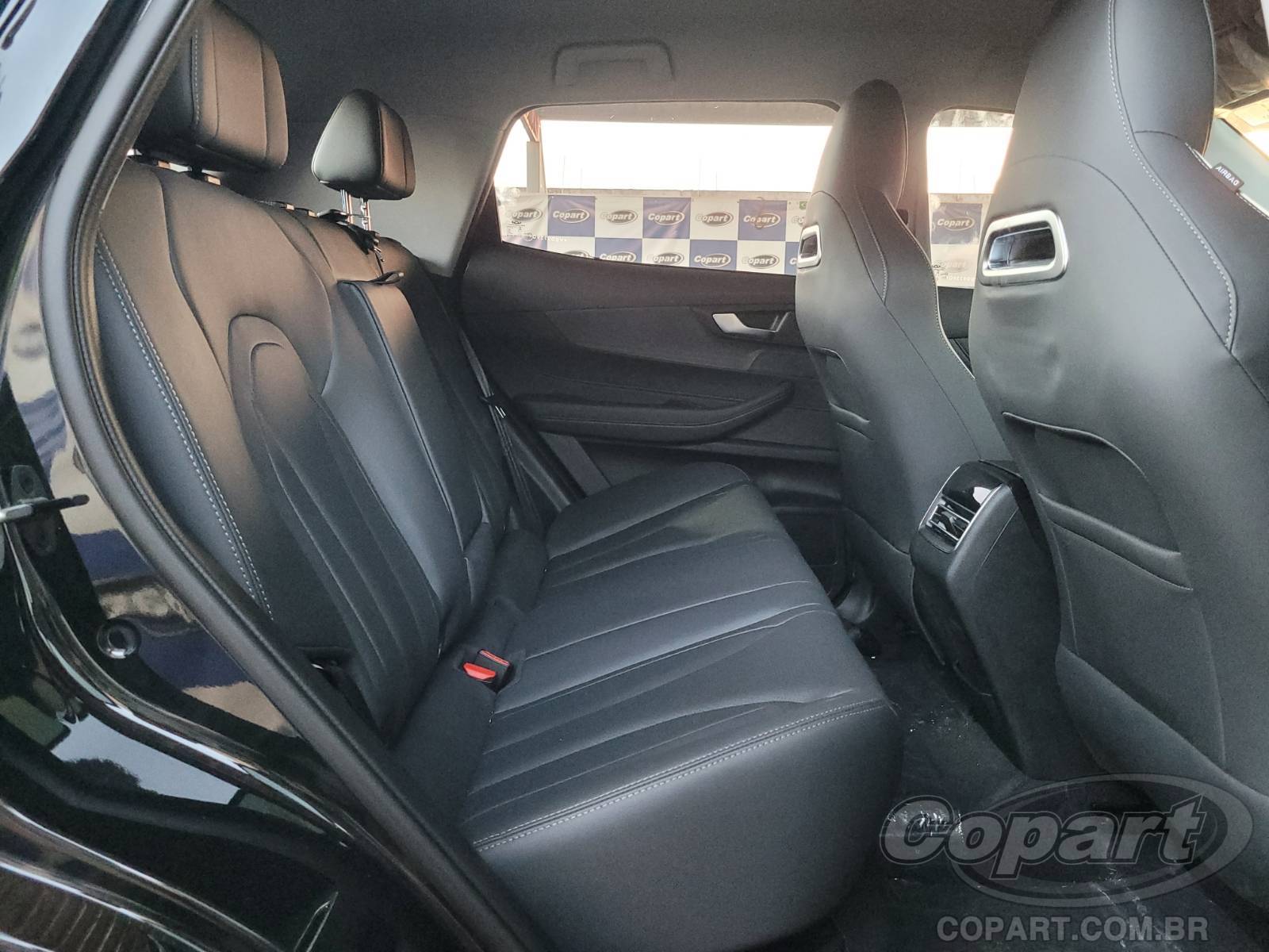 Foto 6 de 10: 2027 CAOA CHERY TIGGO 5X