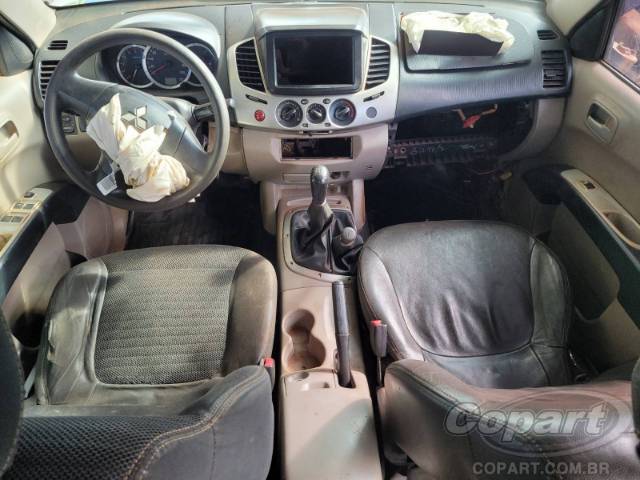 2015 MITSUBISHI L200 TRITON 