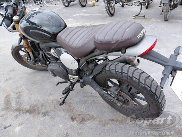 2025 TRIUMPH SCRAMBLER 