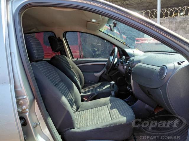 2014 RENAULT SANDERO 
