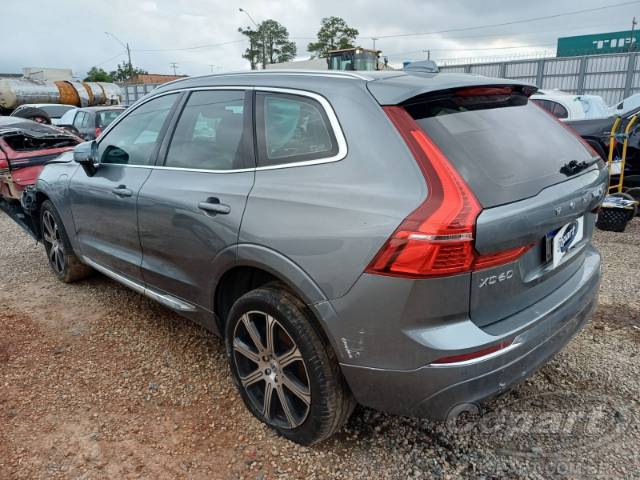 2020 VOLVO XC60 