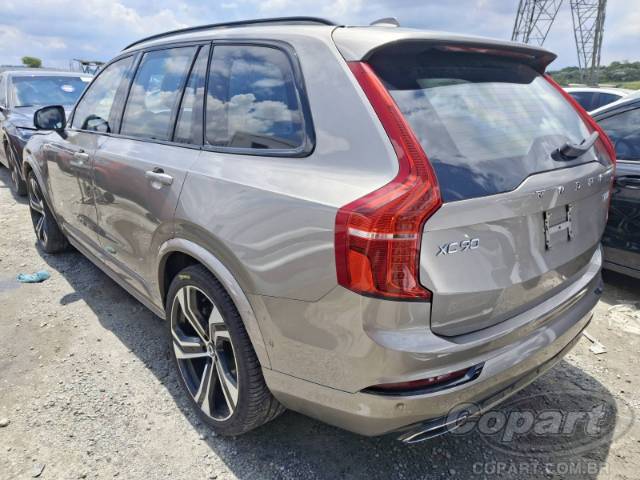 2020 VOLVO XC90 