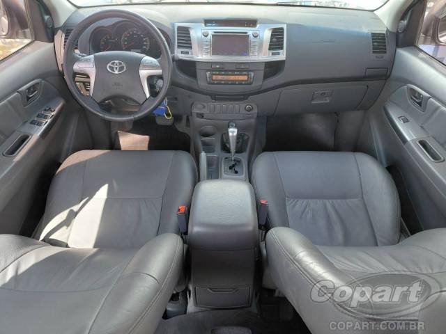 2014 TOYOTA HILUX CD 