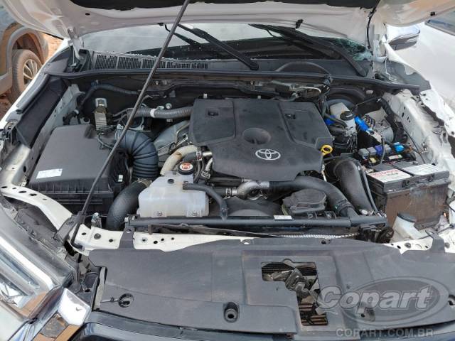 2025 TOYOTA HILUX CD 