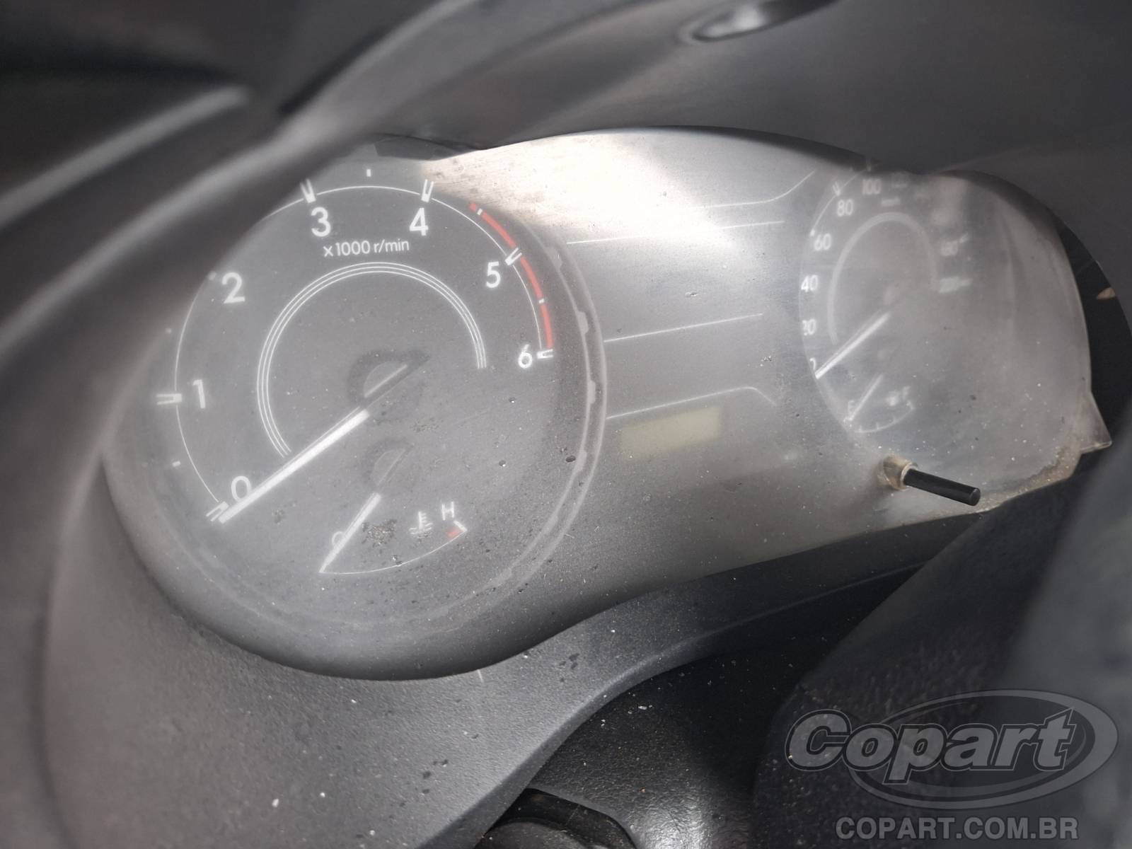 2019 TOYOTA HILUX CS — foto 8 de 12