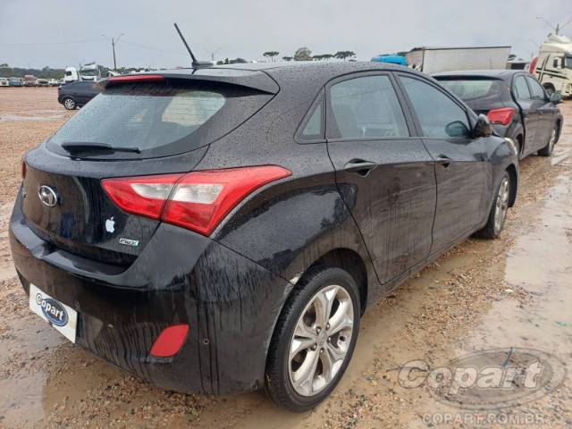 2013 HYUNDAI I30 