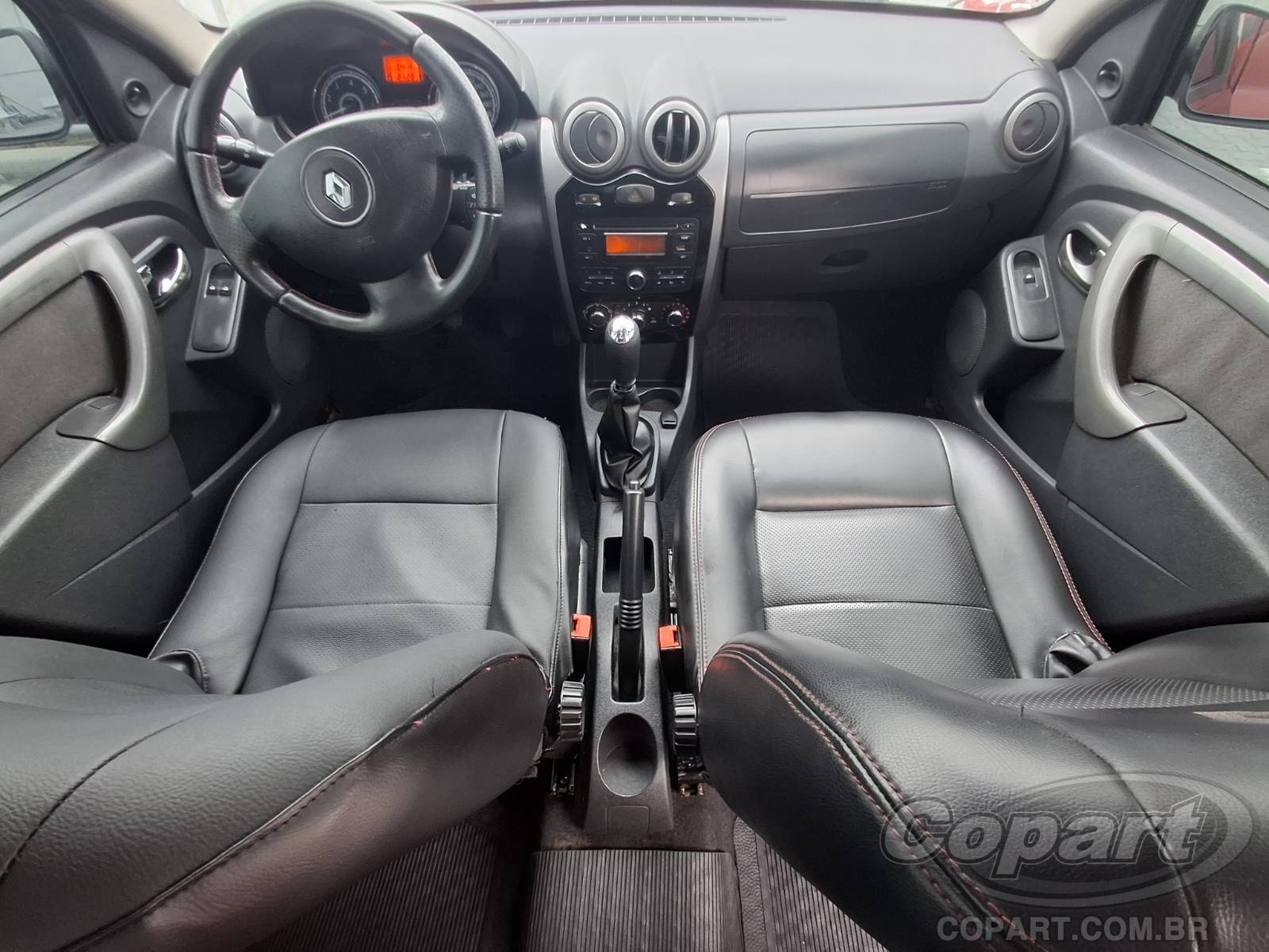 Foto 9 de 11: 2013 RENAULT SANDERO
