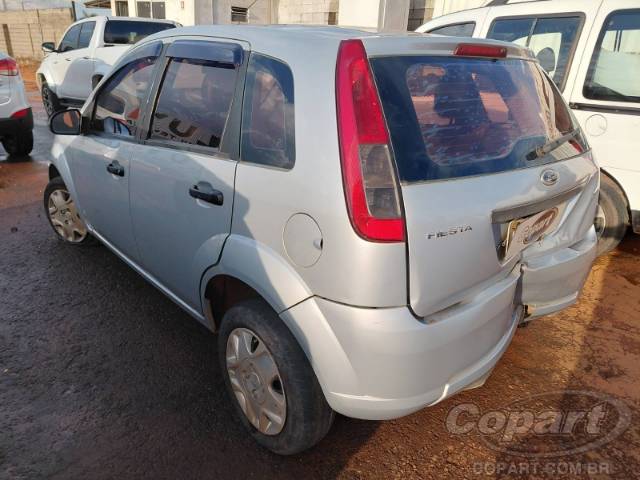 2011 FORD FIESTA 