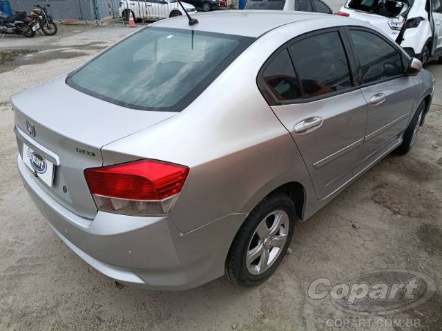 2011 HONDA CITY 