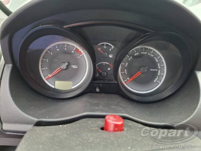 2013 FORD FIESTA 