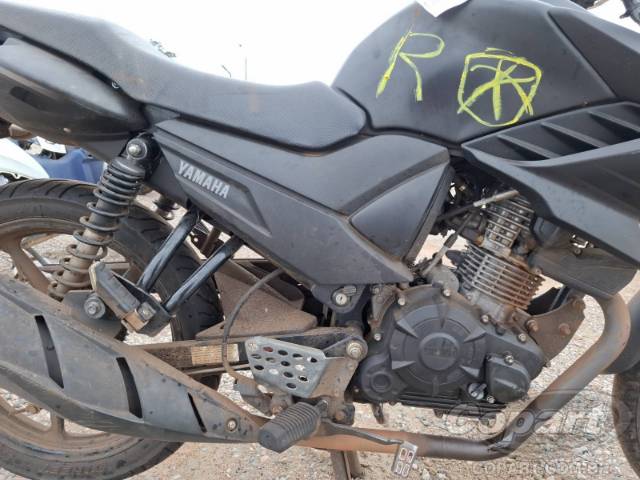 2025 YAMAHA FAZER 