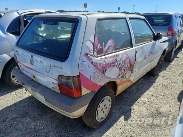2013 FIAT UNO 