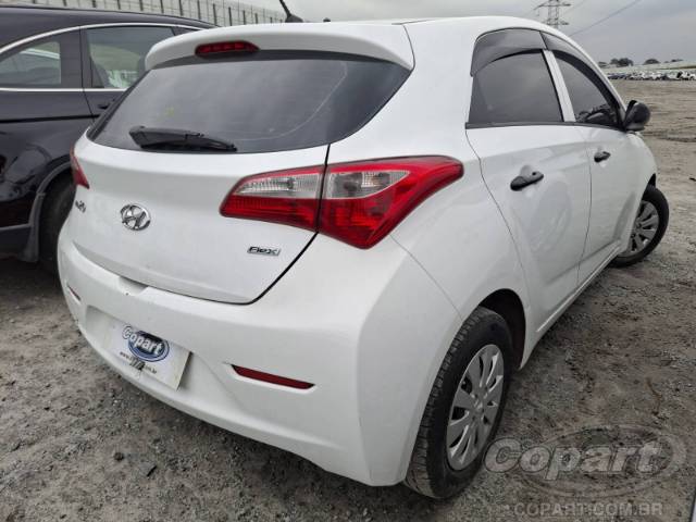 2013 HYUNDAI HB20 