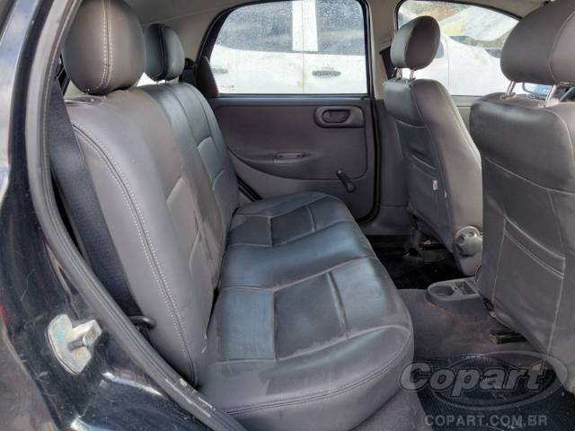 2011 CHEVROLET CORSA 