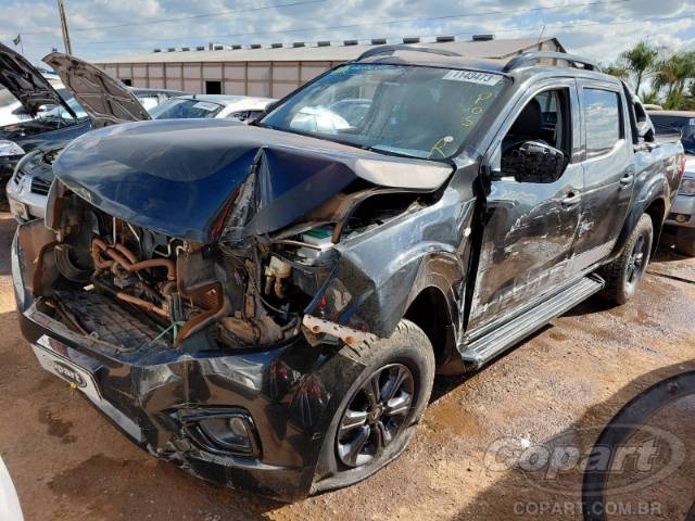 2020 NISSAN FRONTIER CD 