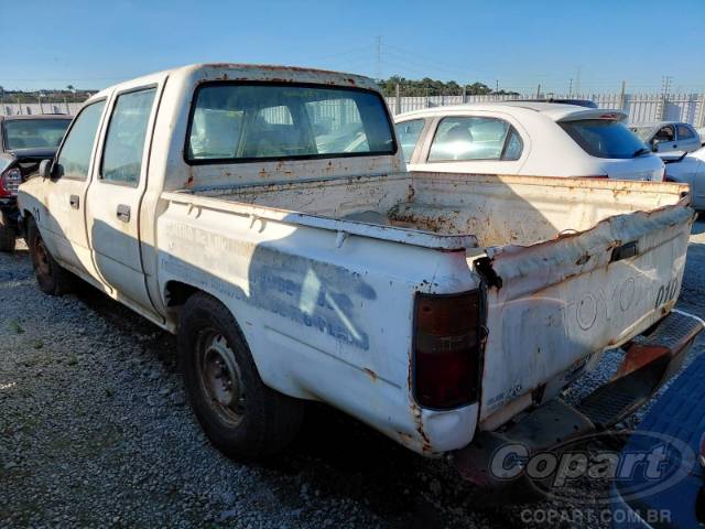 1999 TOYOTA HILUX CD 