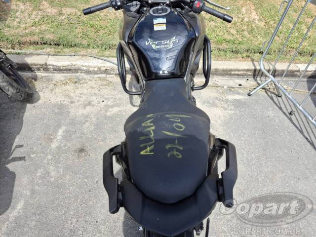 2025 KAWASAKI VERSYS 