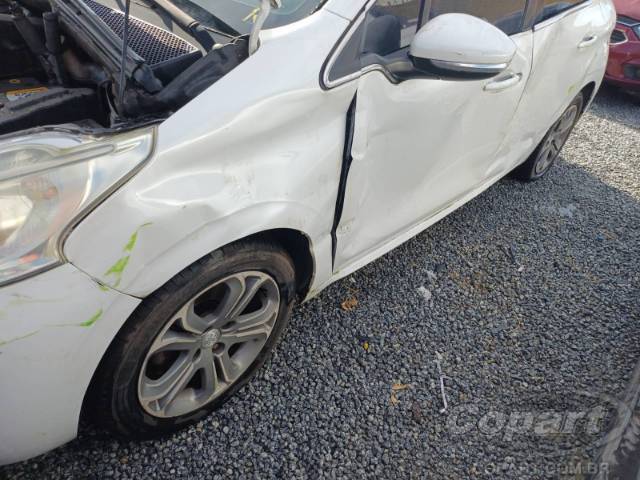 2014 PEUGEOT 208 