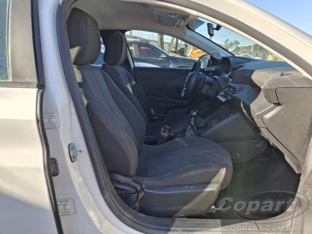 2024 PEUGEOT 208 
