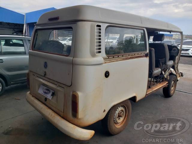 2013 VOLKSWAGEN KOMBI 