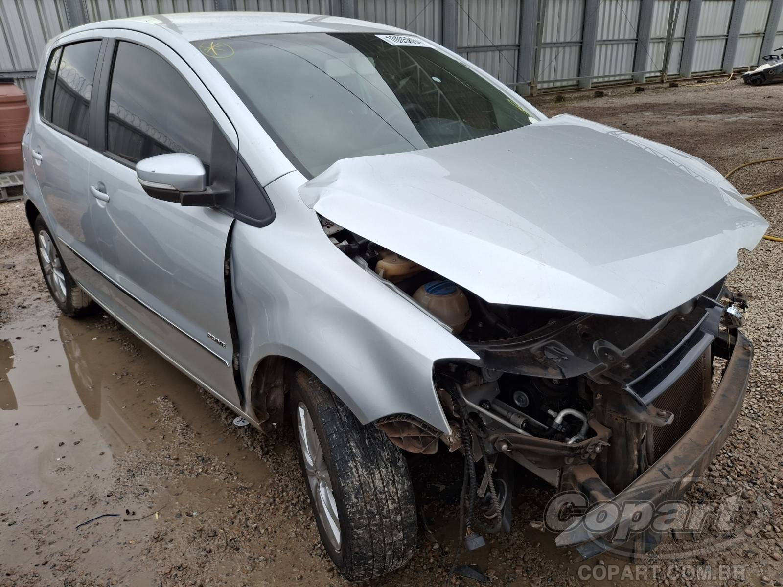 Veículo VW - VolksWagen Fox VOLKSWAGEN FOX 2011 2011 em leilão