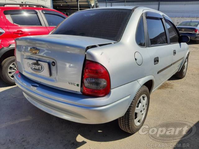 2010 CHEVROLET CLASSIC 