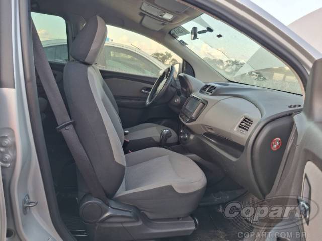 2016 CHEVROLET SPIN 