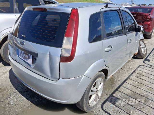 2006 FORD FIESTA 