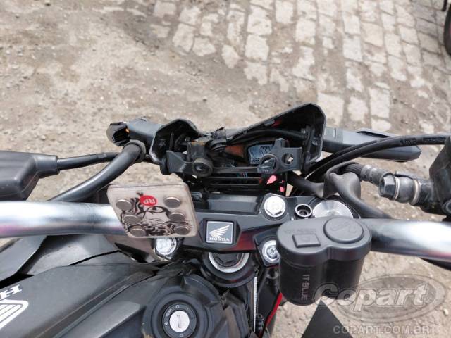 2023 HONDA CB 300F 