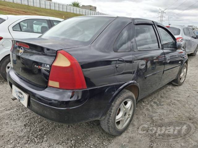 2005 CHEVROLET CORSA SEDAN 