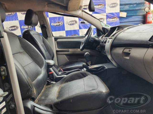 2013 MITSUBISHI PAJERO DAKAR 