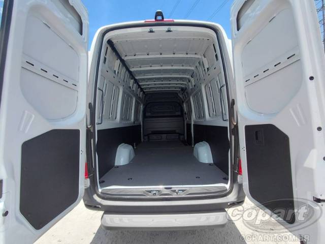 2025 MERCEDES BENZ eSprinter 