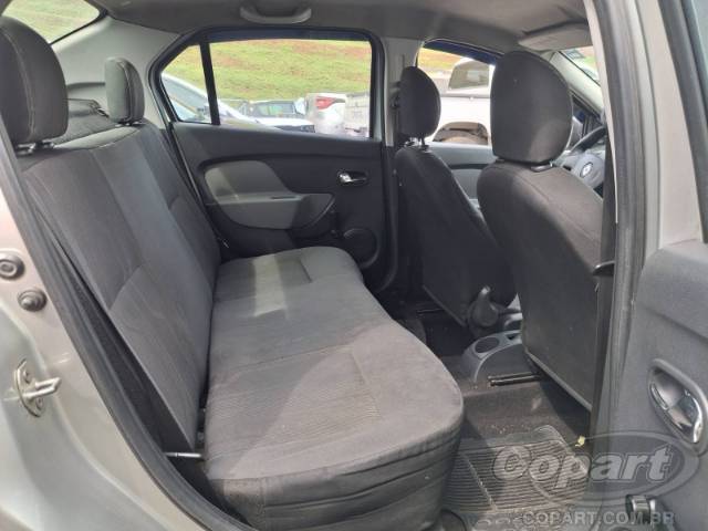 2016 RENAULT LOGAN 