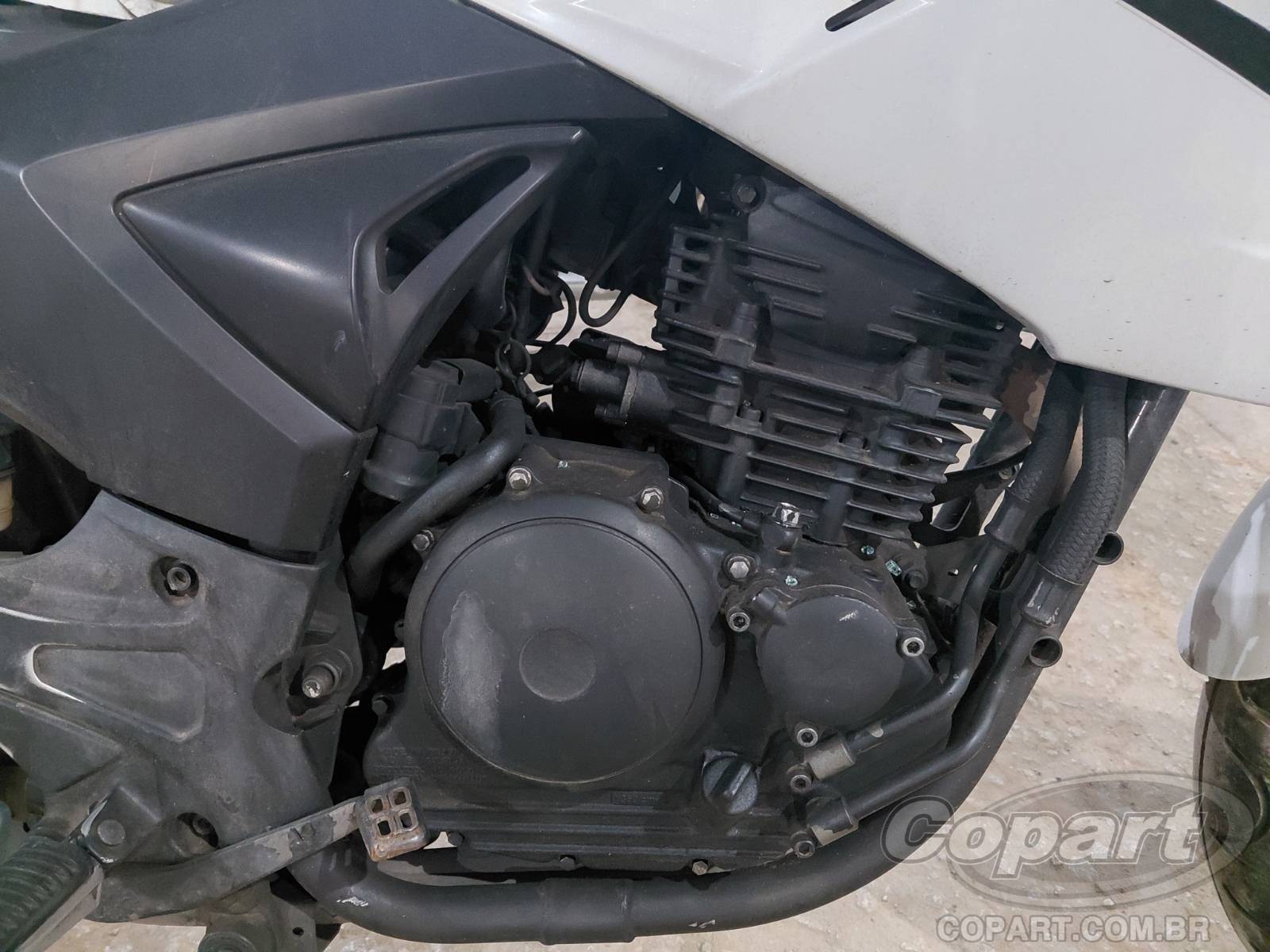 Foto 5: 2014 YAMAHA FAZER