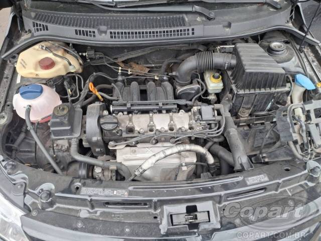 2010 VOLKSWAGEN VOYAGE 