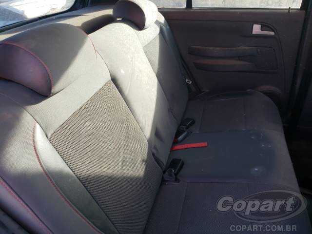 2009 VOLKSWAGEN FOX 