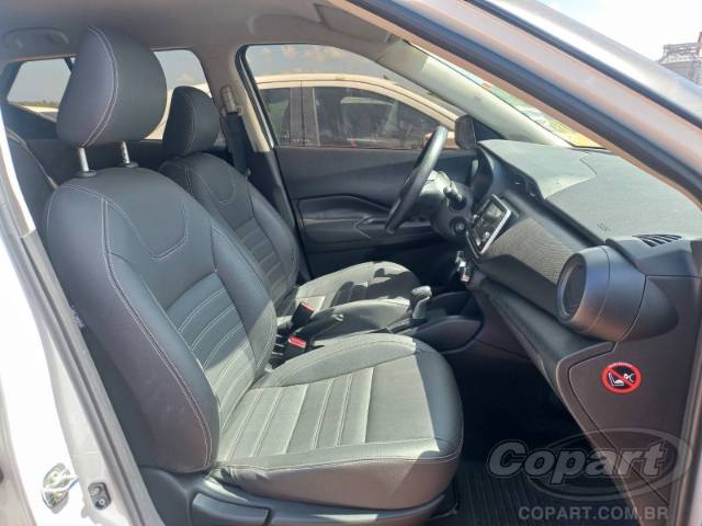 2025 NISSAN Kicks Play 