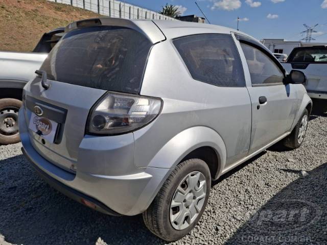 2013 FORD KA 