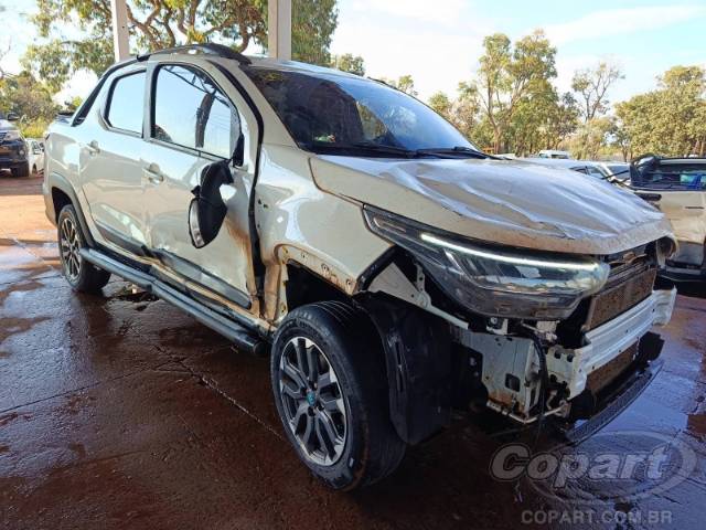 2025 FIAT STRADA CD 